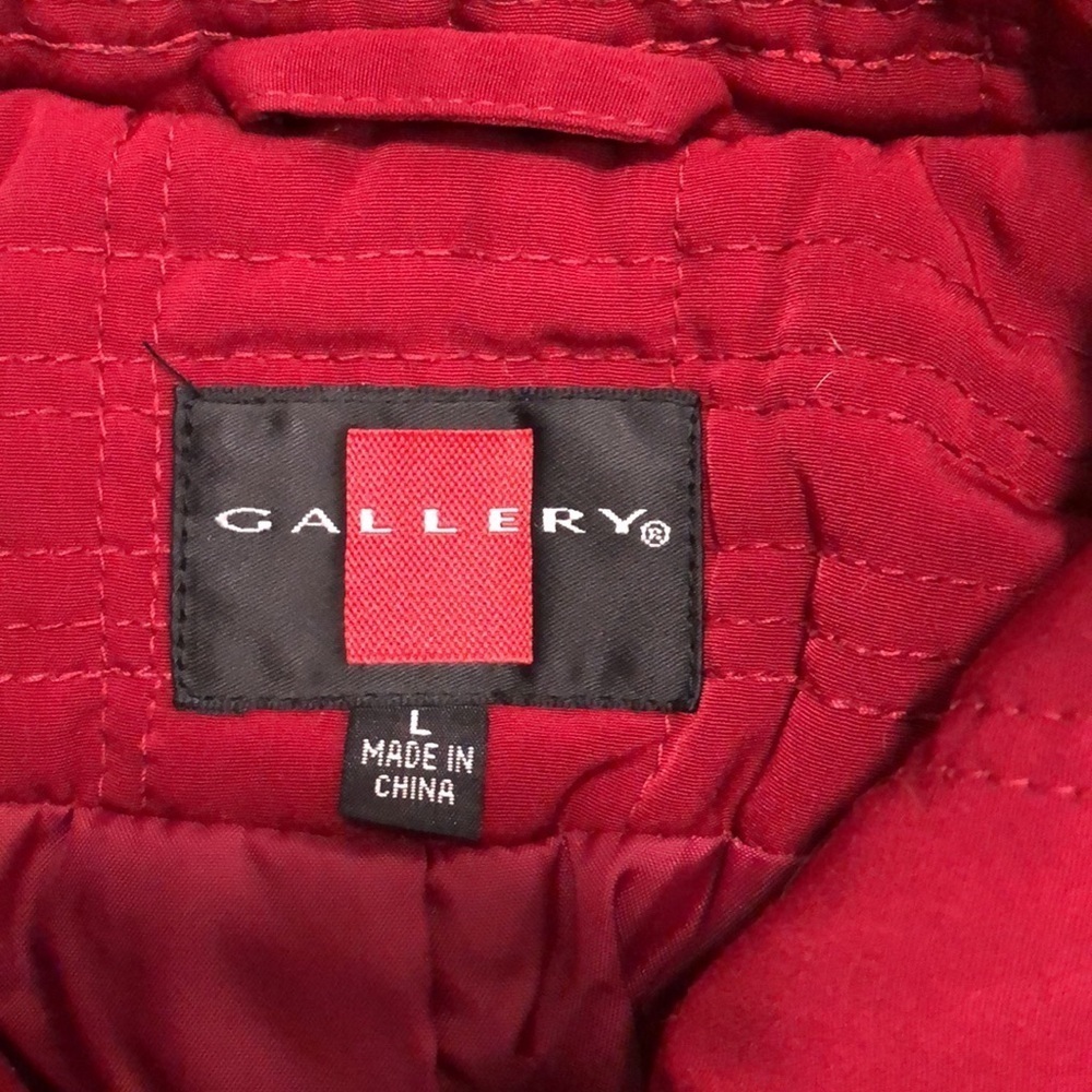 Gallery Puff Jacket - Picture 9 of 11
